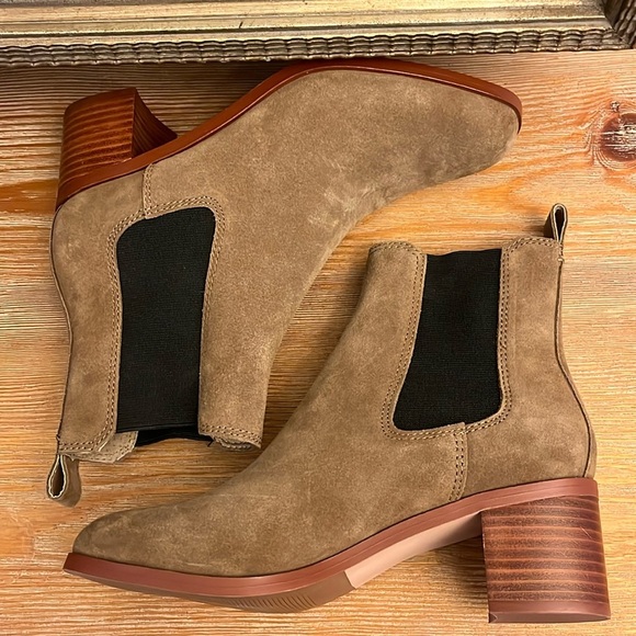 STEVE MADDEN RHIANNON NWOB Suede Leather Ankle Boot - Size 8 - Picture 3 of 12